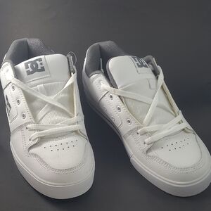 DC Men's White and Gray Sneakers NBW 12.5